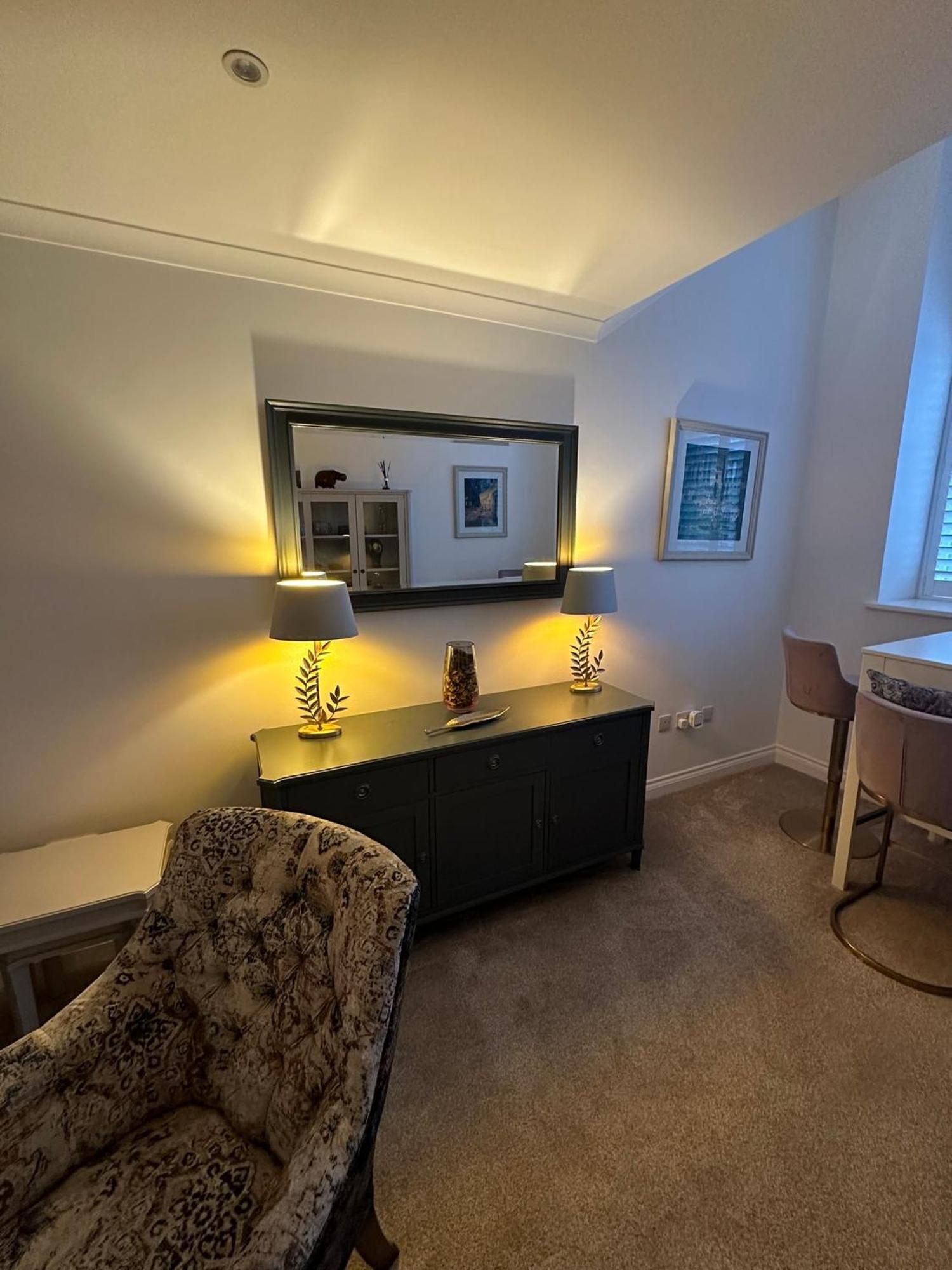 Luxury Moffat Apartment - High End Furnishing 외부 사진