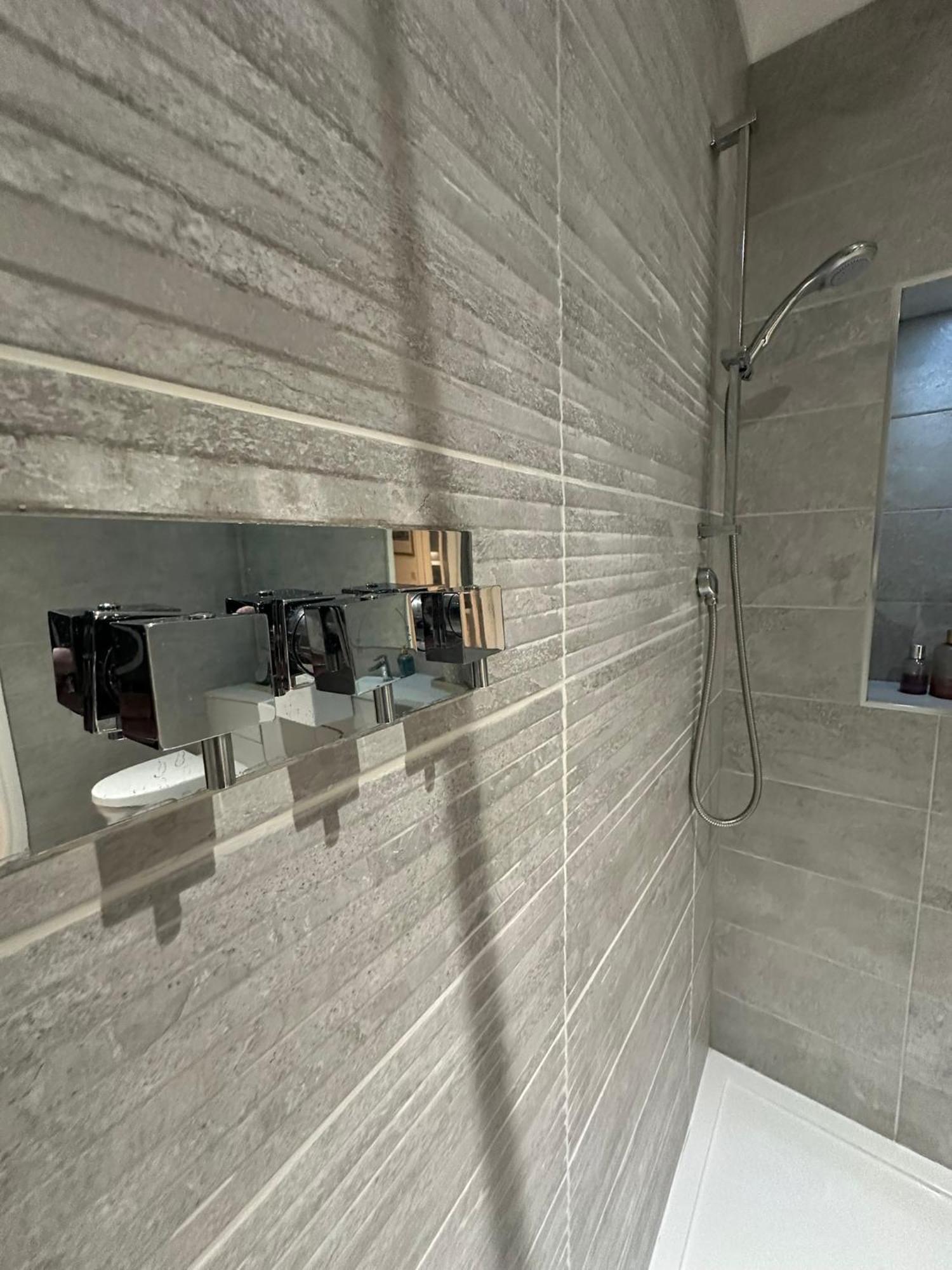 Luxury Moffat Apartment - High End Furnishing 외부 사진